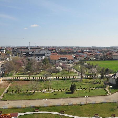 Apartamento Rentforcomfort Sky Garden Studio Bucarest Exterior foto